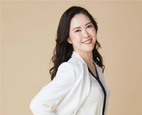Bác sĩ da liễu Kaneko Yukiko